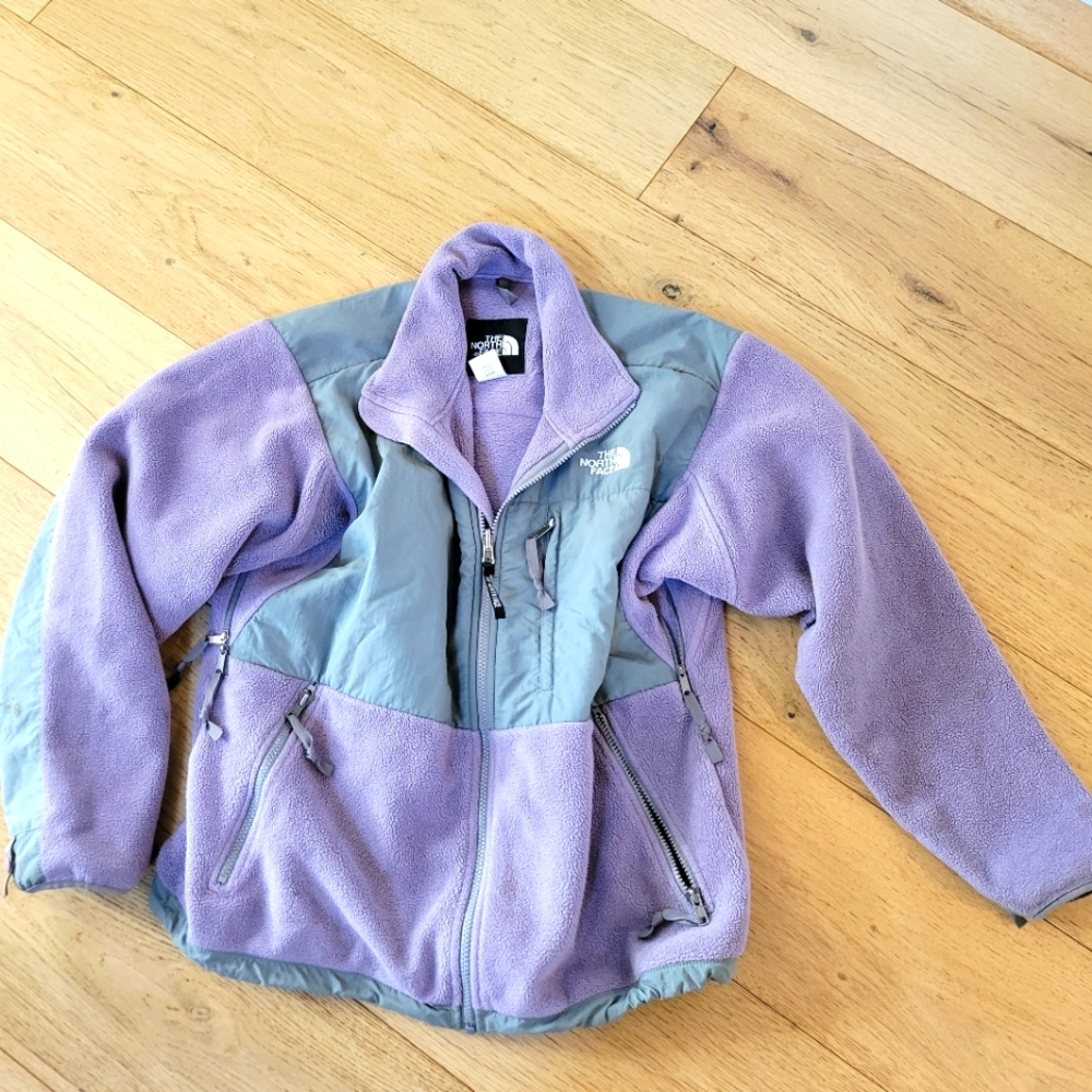 Northface fleece jacket, size medium.
